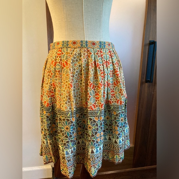 Anthropologie Tanvi Kedia pleated skirt. Sz 6 - Picture 1 of 6